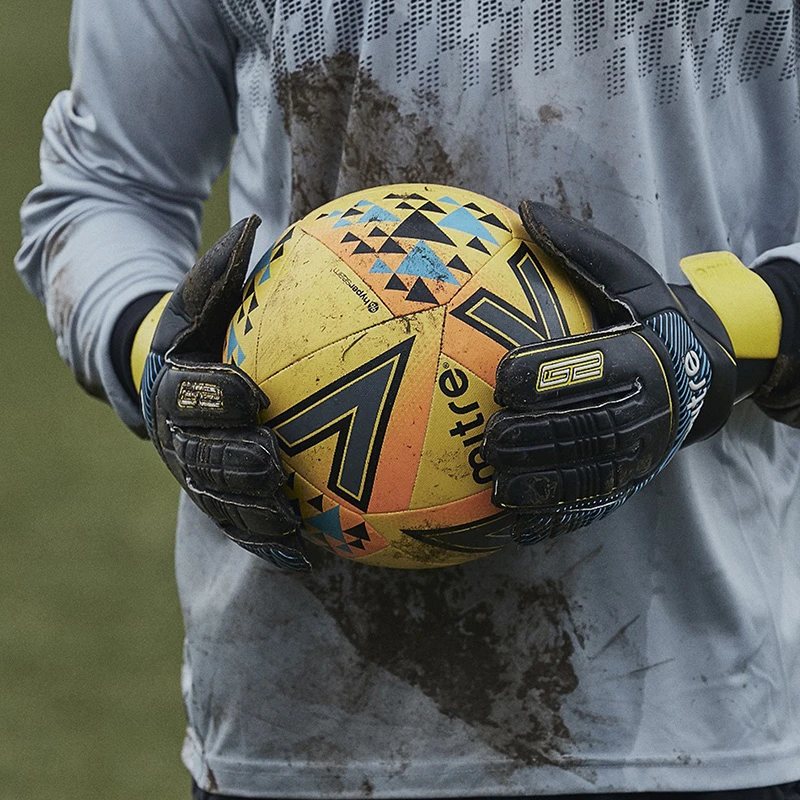 Mitre Anza G2 Durable Goalkeeper Gloves - Image 2